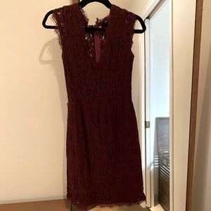 Aritzia Babaton Tobias Burgundy lace dress, size 6